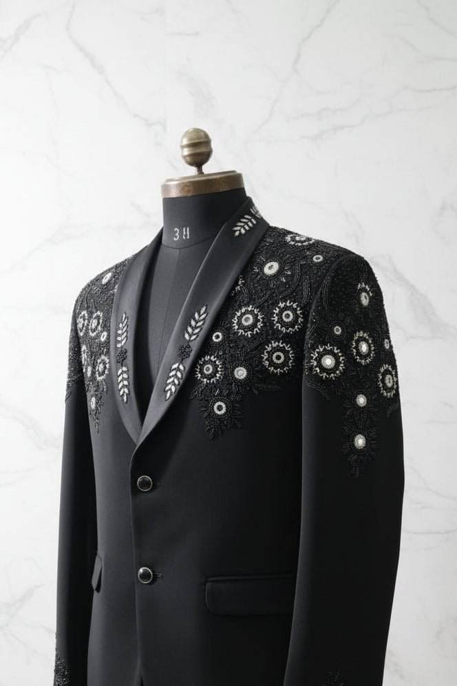Black Floral Embroidered Shawl Lapel Tuxedo